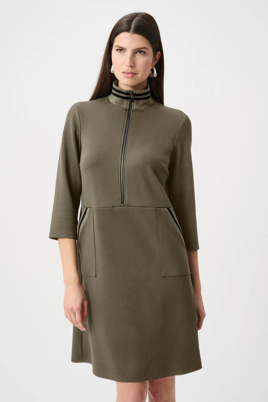 Vestido Funnel cuello con ribete a rayas